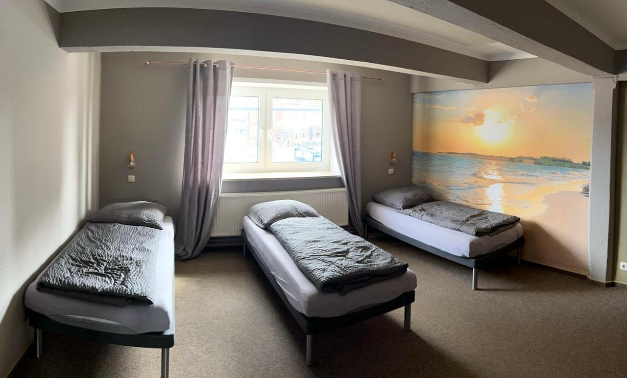 Hostel Fehmarn Mehrbett-Zimmer Esterno foto